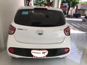 Bán xe Hyundai Grand i10 năm 2019, màu trắng số sàn