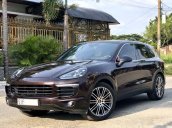 Bán ô tô Porsche Cayenne năm 2015, màu đen còn mới