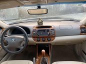 Cần bán lại xe Toyota Camry năm 2003, số sàn, giá 248tr