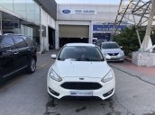 Bán xe Ford Focus năm 2017, màu trắng