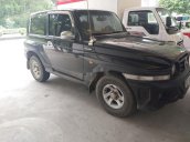 Cần bán gấp Ssangyong Korando đời 2003, màu đen, nhập khẩu nguyên chiếc