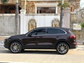 Bán ô tô Porsche Cayenne năm 2015, màu đen còn mới