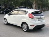 Bán Ford Fiesta sản xuất năm 2016, màu trắng còn mới