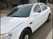 Cần bán lại xe Ford Mondeo sản xuất 2003, màu trắng, giá 140tr