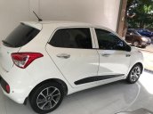 Bán xe Hyundai Grand i10 năm 2019, màu trắng số sàn