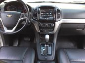 Cần bán xe Chevrolet Captiva sản xuất năm 2017, màu bạc còn mới