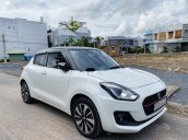 Bán Suzuki Swift đời 2019, màu trắng, nhập khẩu nguyên chiếc chính chủ