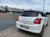 Bán Suzuki Swift đời 2019, màu trắng, nhập khẩu nguyên chiếc chính chủ