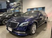 Bán xe Mercedes S450L màu xanh, nội thất nâu, đăng ký 2020, chạy 999 km, mới 99%, giá cực hợp lý