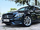 Cần bán Mercedes-Benz C200 SX 2018, màu đen
