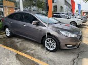 Bán xe Ford Focus đời 2017, màu xám, giá tốt