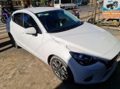 Cần bán lại xe Mazda 2 đời 2018, màu trắng