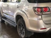 Bán Toyota Fortuner 2015, màu xám xe gia đình, 680tr