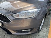 Bán xe Ford Focus đời 2017, màu xám, giá tốt