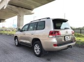 Bán Toyota Land Cruiser năm sản xuất 2015, nhập khẩu nguyên chiếc còn mới