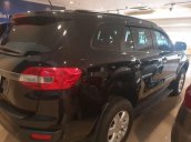 Cần bán xe Ford Everest Ambiente AT sản xuất năm 2019 số tự động, giá 935tr