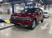 Tiguan Luxury S đỏ đô - SUV 7 chỗ nhập khẩu - dẫn động 4motion. Dành cho khách hàng yêu thích sự hoàn hảo