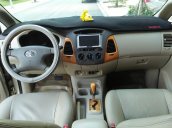 Chính chủ bán Toyota Innova sản xuất năm 2009, số tự động, màu vàng, giá tốt