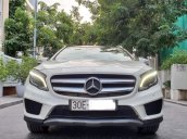 Bán nhanh chiếc Mercedes GLA250 4Matic đời 2016 giá tốt