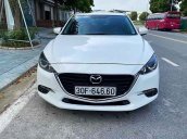 Bán xe Mazda 3 sản xuất năm 2017, màu trắng còn mới