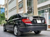 Bán gấp chiếc Mercedes Benz C300 sản xuất và đăng ký 2010 giá thấp