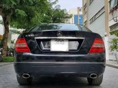 Bán gấp chiếc Mercedes Benz C300 sản xuất và đăng ký 2010 giá thấp