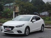 Cần bán gấp chiếc Mazda 3 1.5 AT sản xuất 2017, hoạt động lại cực kì ổn định