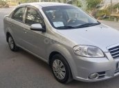 Bán gấp chiếc Hyundai Gentra đời 2010, xe giá thấp, động cơ ổn định