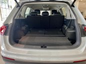 ( Vw Sài Gòn) Tiguan Allspace Luxury màu trắng khuyến mãi trước bạ 120 triệu đồng và nhiều quà tặng - Ngân hàng 80%