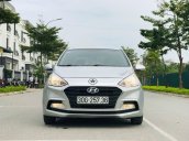 Cần bán gấp chiếc Hyundai i10 sedan 1.2AT, số tự động, màu bạc, giao nhanh