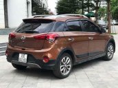 Xe Hyundai i20 Active sản xuất năm 2017, màu nâu, xe nhập còn mới