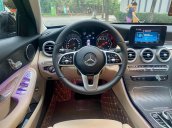 Mercedes C200 đen, nội thất kem, sx 2019, đk 3/2020, còn bảo hành hãng đến 2023 siêu lướt