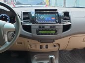 Cần bán xe Toyota Fortuner V 2.7 AT 4×2 sản xuất năm 2013, màu bạc  