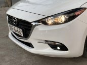 Bán Mazda 3 năm sản xuất 2017, màu trắng
