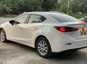 Bán Mazda 3 năm sản xuất 2017, màu trắng