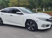 Cần bán lại xe Honda Civic sản xuất 2017, màu trắng, nhập khẩu