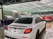 Bán xe Mercedes C200 đời 2017, màu trắng