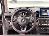 Bán Mercedes Benz GLS 350D 2017, màu đen