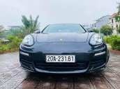 Bán Porsche Panamera sản xuất năm 2013, màu đen, nhập khẩu nguyên chiếc