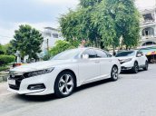 Bán ô tô Honda Accord 2020, màu trắng, xe nhập chính chủ