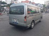 Bán Toyota Hiace sản xuất năm 2011, 16 chỗ, màu xanh ngọc