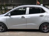 Cần bán lại xe Hyundai Grand i10 2017, màu bạc, chính chủ