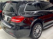 Bán xe Mercedes GLS500 2016, màu đen, nhập khẩu nguyên chiếc