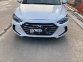 Cần bán Hyundai Elantra năm 2019, xe còn mới