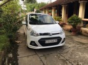 Bán lại xe Hyundai Grand i10 năm 2016, màu trắng, xe nhập số sàn