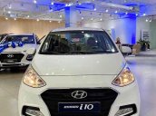 Cần bán xe Hyundai Grand i10 1.2AT năm 2020, màu trắng, giá tốt