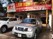 Bán Nissan Navara sản xuất năm 2012, màu bạc, nhập khẩu, số tự động, 365 triệu