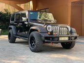 Jeep Wrangler Rubicon Sport 3.6L model 2016, màu xanh rêu