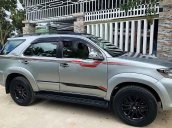 Bán ô tô Toyota Fortuner sản xuất năm 2014, màu bạc, xe gia đình