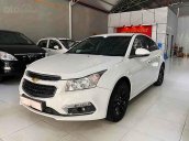 Cần bán lại xe Chevrolet Cruze năm sản xuất 2017, màu trắng